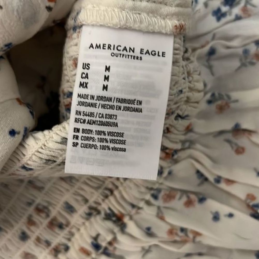 American Eagle Crop Top - Picture 9 of 11